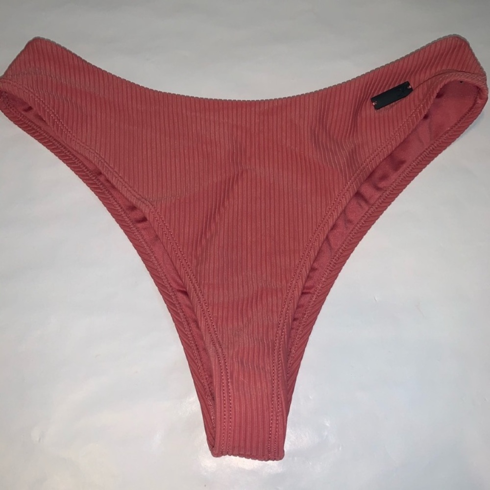Gymshark bikini bottoms!